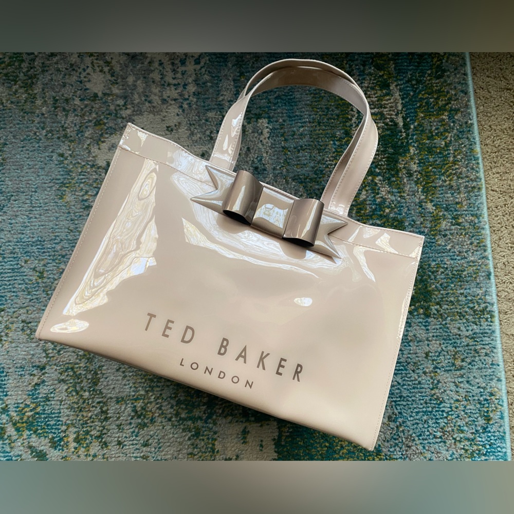 Ted Baker London ‘Icon’ nude medium PVC bow travel shopping tote purse bag